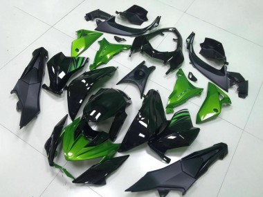 Beste Kawasaki Z800 Motorrad Verkleidung 2013-2018 - Grun Glanzendes Schwarz