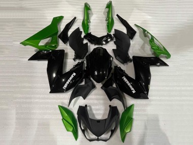 Beste Kawasaki Z250/Z300 Motorrad Verkleidung 2015-2016 - Grun Glanzendes Schwarz