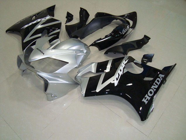 CBR 600 F4i 04-07 Motorrad Verkleidungen - Schwarz Silber CBR 600 F4i 04-07 Motorrad Verkleidungen - Schwarz Silber