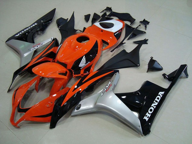 CBR 600 RR 07-08 Motorrad Verkleidungen - Orange Silber Schwarz CBR 600 RR 07-08 Motorrad Verkleidungen - Orange Silber Schwarz