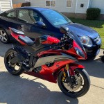 Ich liebe die Passform dieser Motorradverkleidung. Sie reihen sich perfekt ein. Farbe hatte keine Läufe und sehr wenige Unvollkommenheiten.
